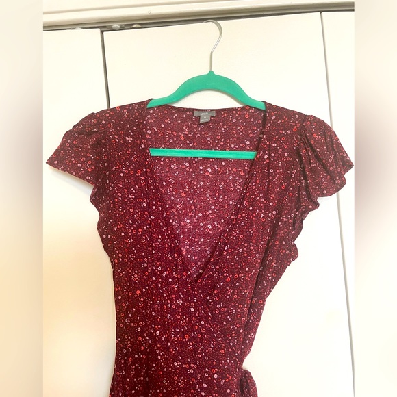 Aerie flowered wrap dress - Picture 3 of 4